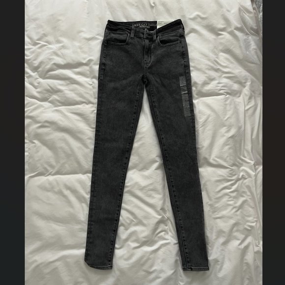 American Eagle Super Stretch X4 High-Rise Jegging - BLACK MAGIC / US 2 / 2X-Long - Picture 1 of 6